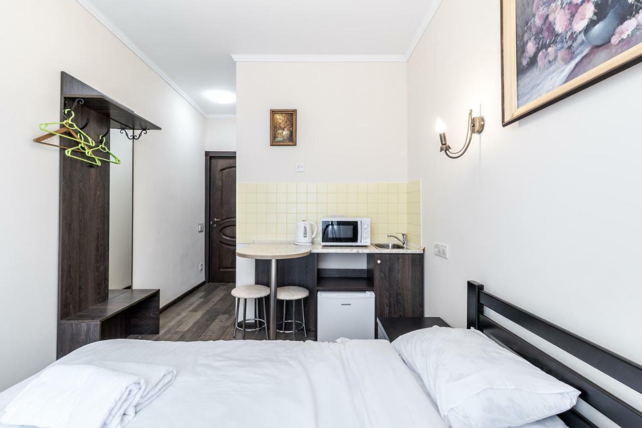 Opera House Apartment 2 利沃夫 外观 照片